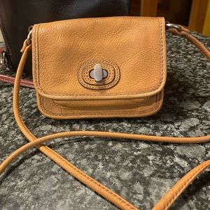 Fossil tan leather‎ crossbody